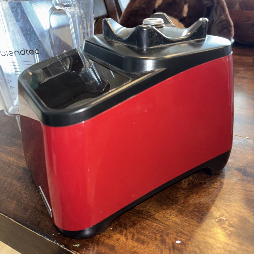 Blendtec Total Blender Designer Blender Model CTB1 Red