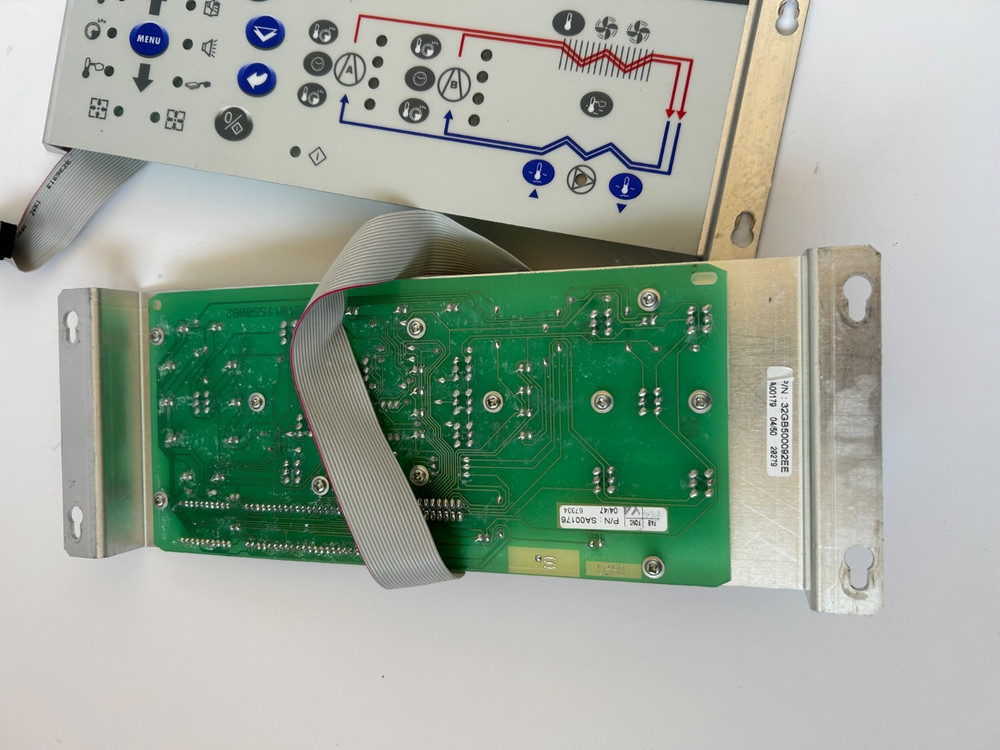 Carrier Pro Dialog Plus 32GB500092EE SA00179 Controller - Display Unit