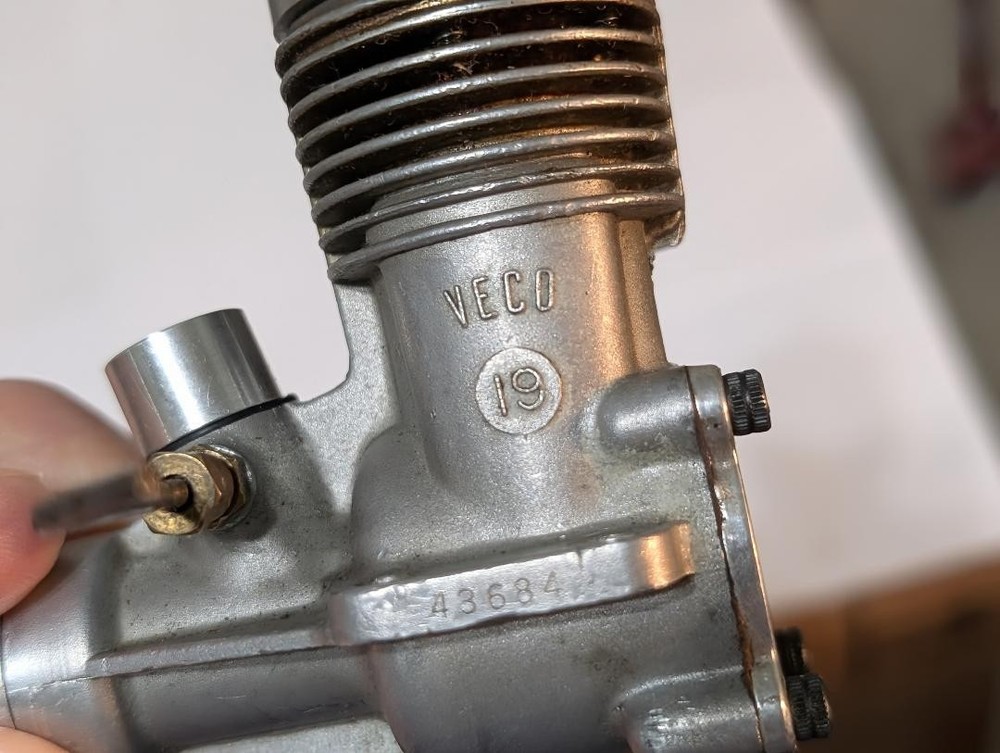 VECO .19 CONTROL LINE ENGINE, GRREAT COMPRESSION, GRREAT CONDITION
