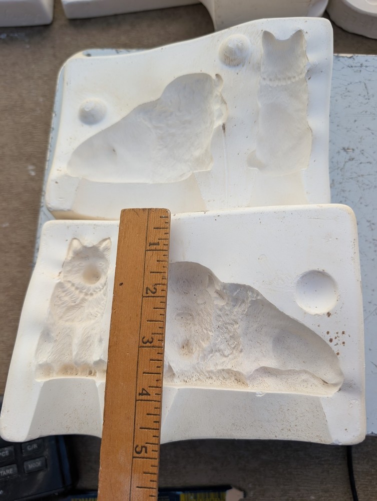 Bison And Wolf? Vintage Slip Casting Ceramic Mold