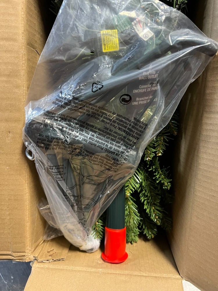 National Tree Company Pre-Lit Artificial Mini Christmas Tree