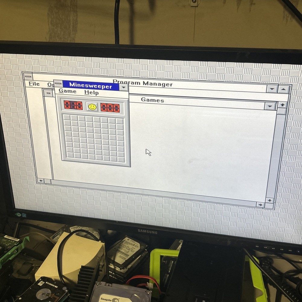 Tandy 2500 RSX Desktop PC – Windows 3.1 – Tested Working – Vintage DOS Computer