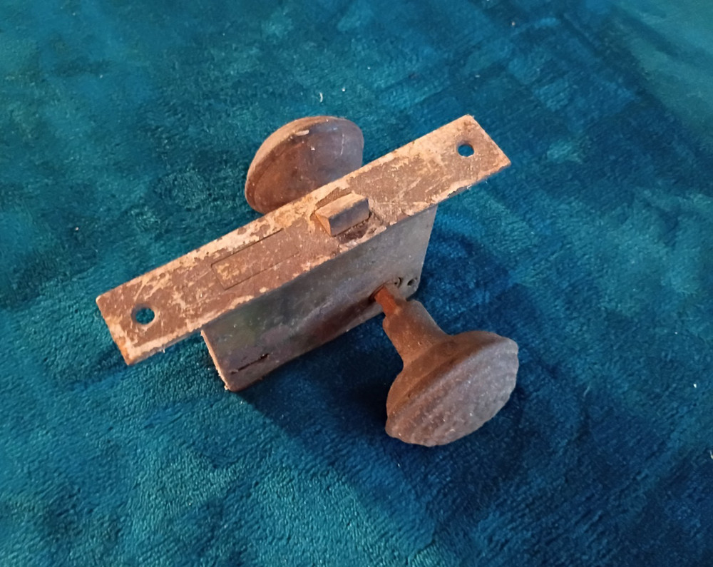 Antique Mortise  Lock  With Russel And Erwin Knobs.