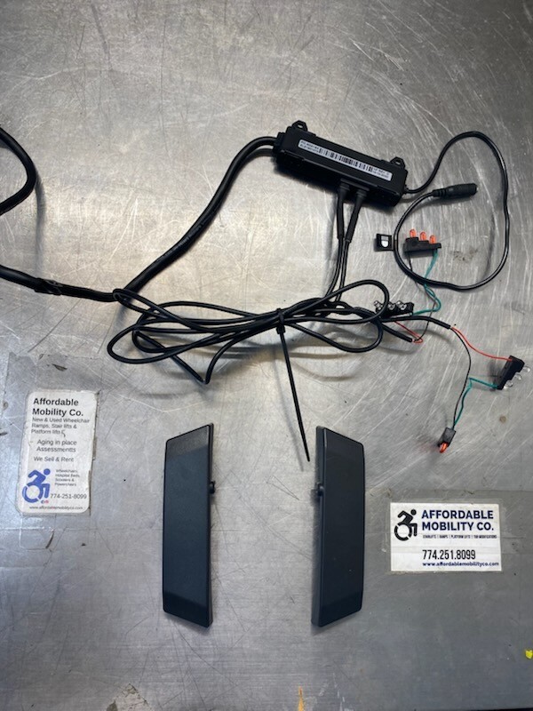 Quantum Edge Power Chair Fender Light Kit - A1
