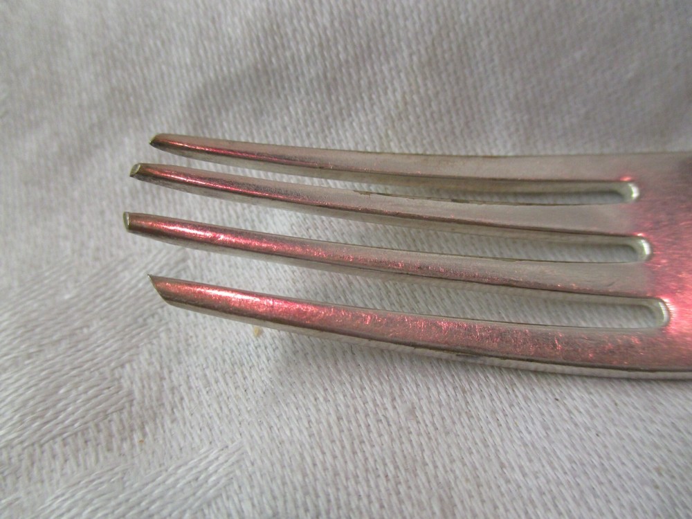 Antique F. Pearson Nottingham EP silver plated Salad Fork Fiddle pattern
