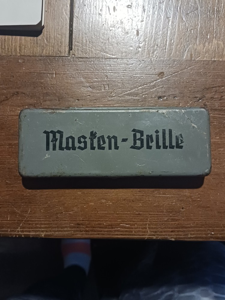 Original WWII German Masken-Brille Case