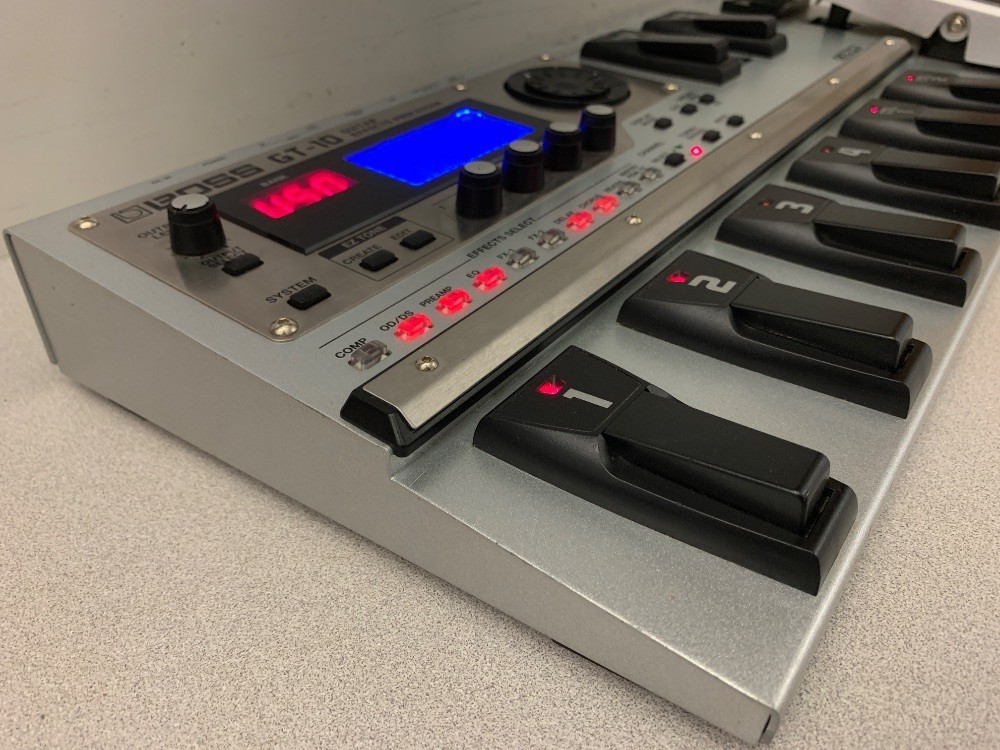 Vintage BOSS GT-10 Multi-Effects Processor Pedal w/Power adapter