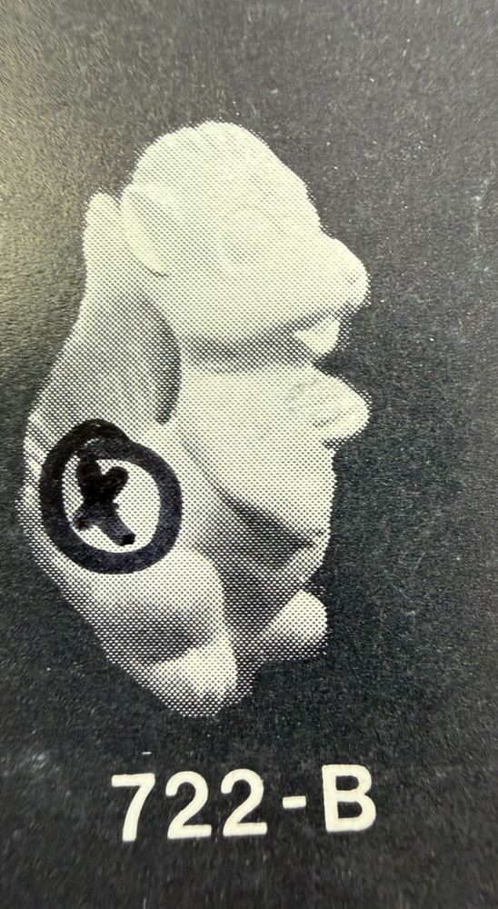 VINTAGE ARNEL'S CERAMIC MOLD #722 B  POO SKUNK