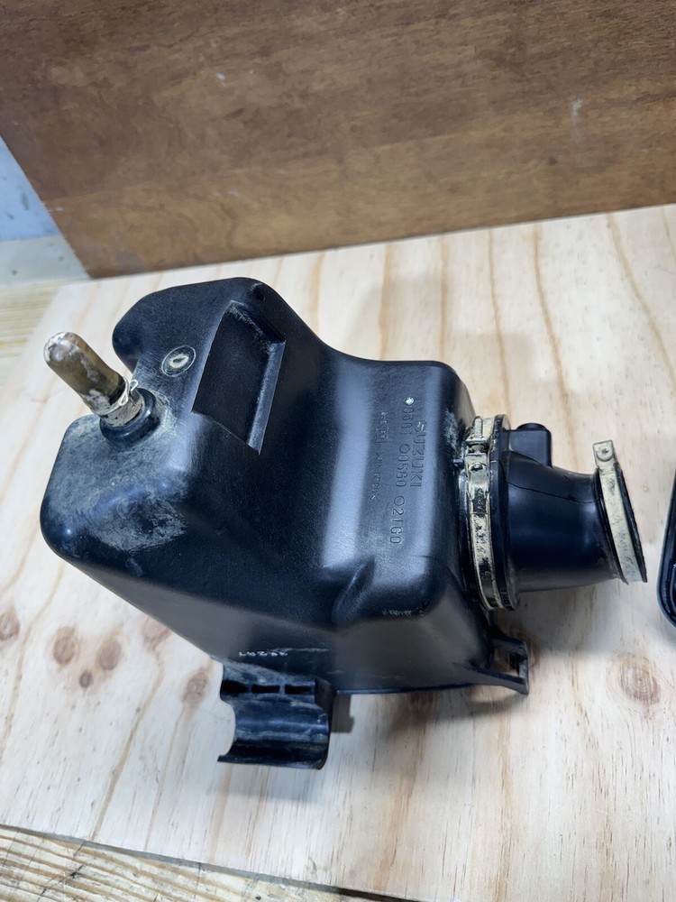 04 Suzuki Ozark 250 Airbox Breather Box
