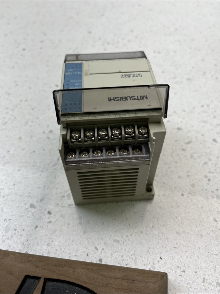 Mitsubushi FX1S-14MR-ES/UL Programmable Controller
