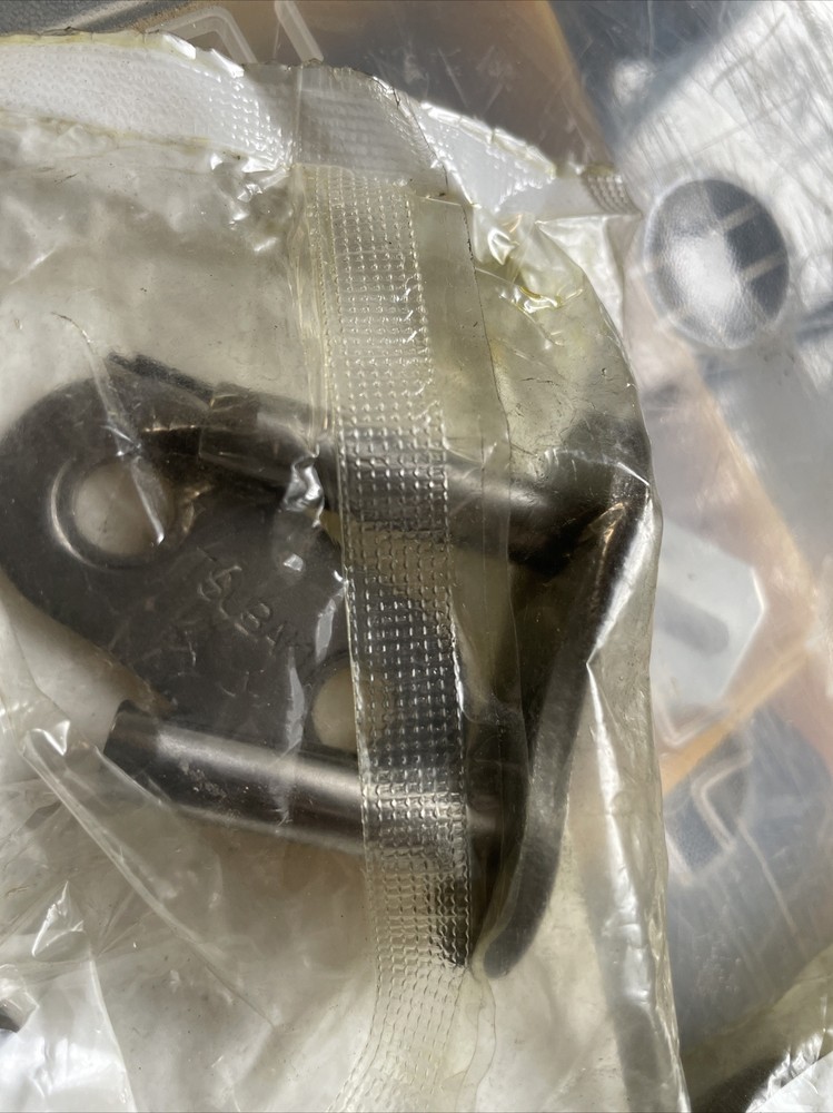 Tsubaki RS100 Roller Chain Link