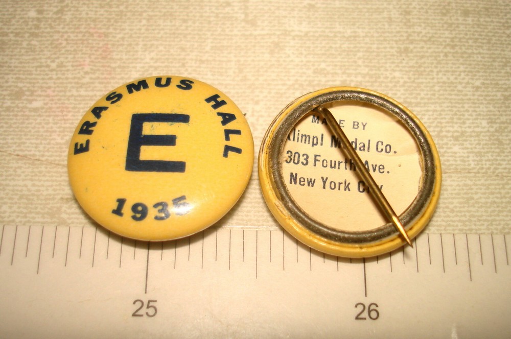 1935 ERASMUS HALL 'E' School  Brooklyn NY - Cello Pinback - Klimpl Medal Co - FS