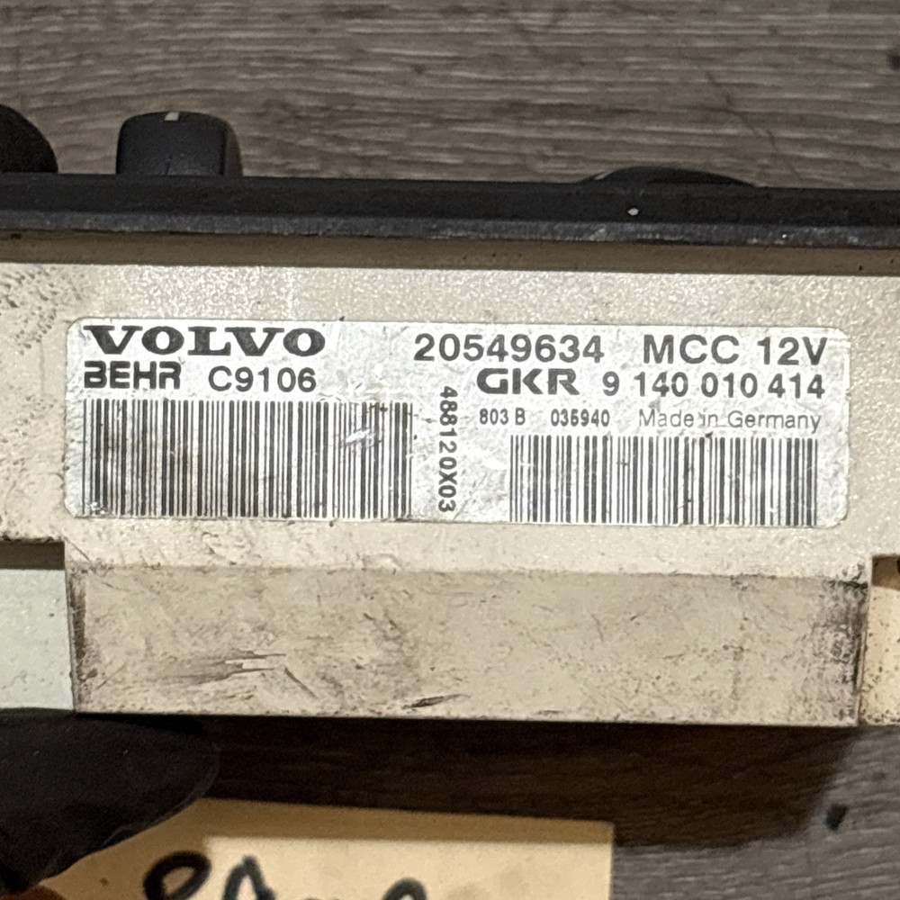 VOLVO TEMPERATURE CONTROL, BEHR 20549634 Broken