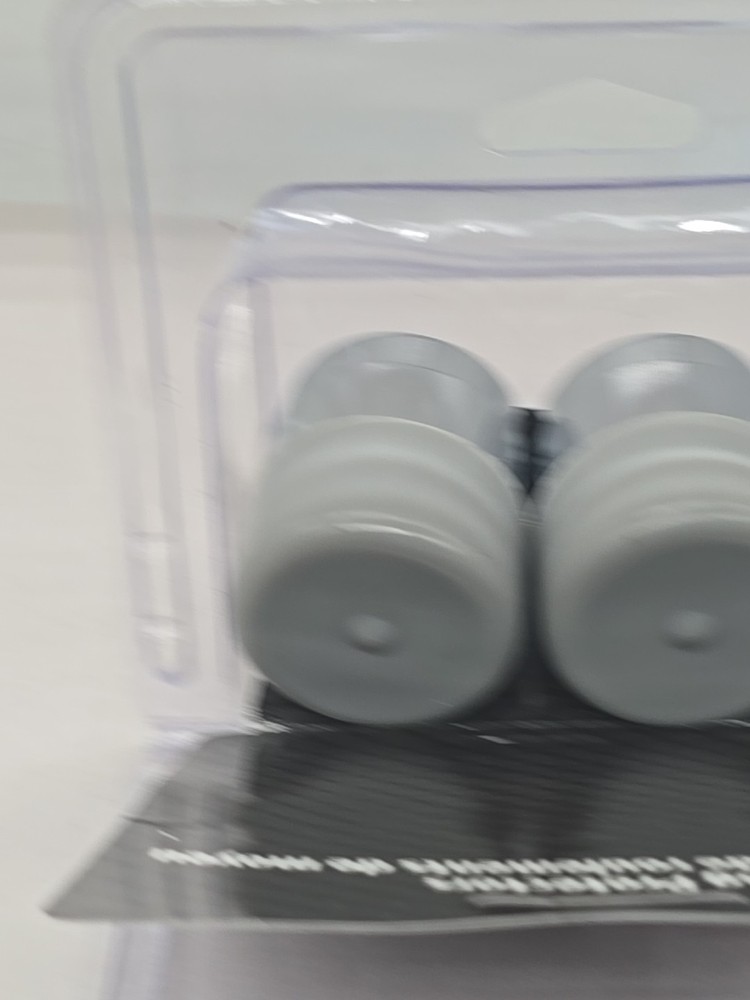 Camco WHEEL BEARING PROTECTORS 1.781"