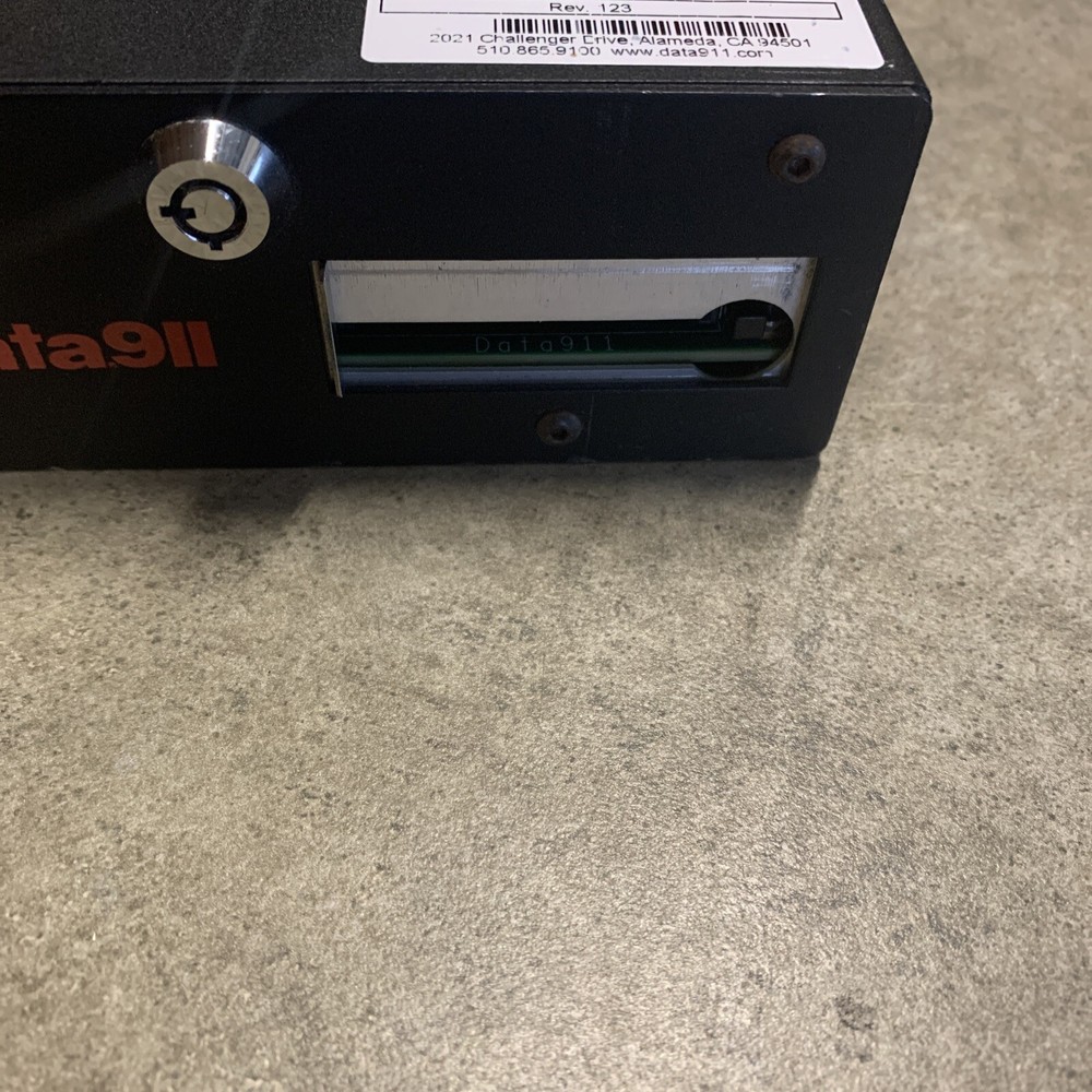 Hub-Data911 D9-12-2001 MDVR Mobile Dashcam Video Recorder