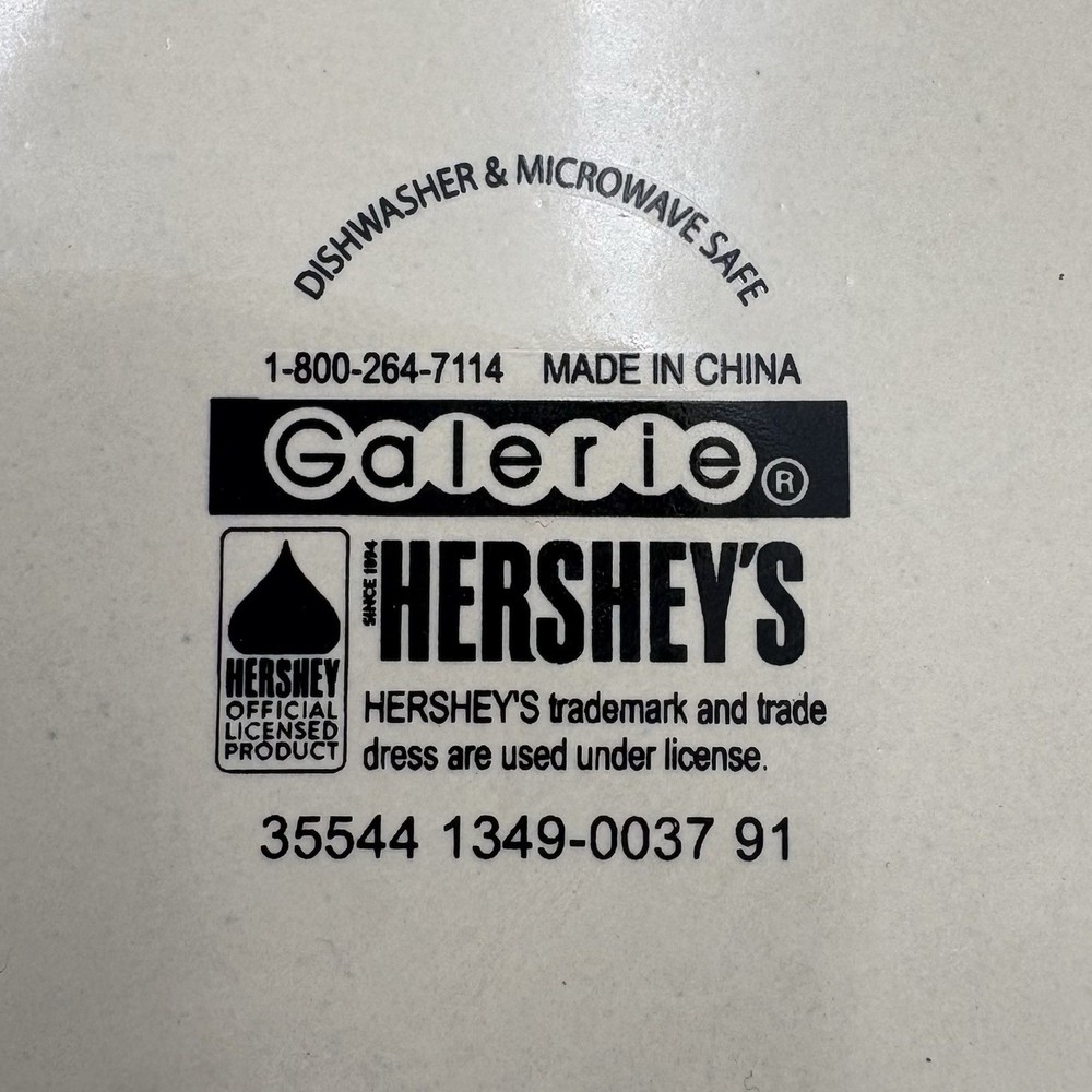 Hershey’s Chocolate Jumbo Christmas Mug Cup Vintage Style