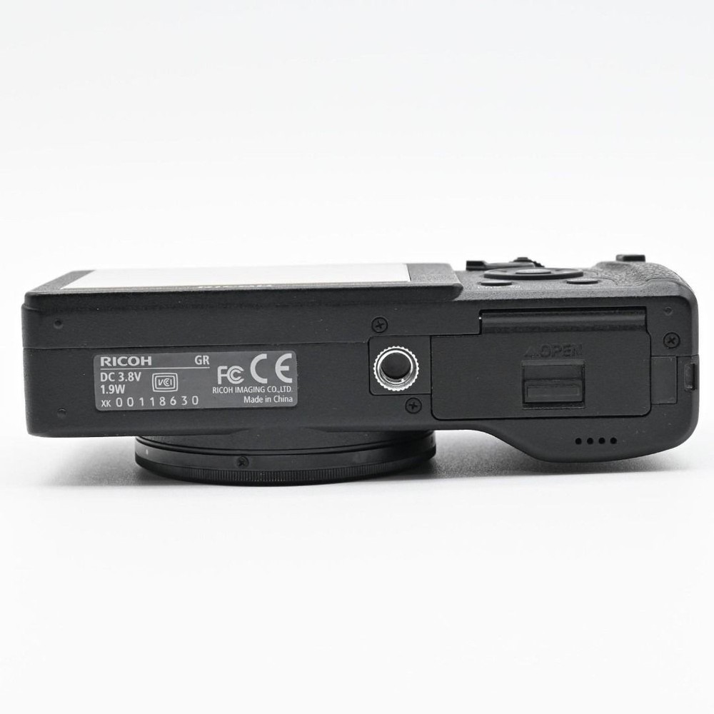 RICOH GR Shutter Count 7690