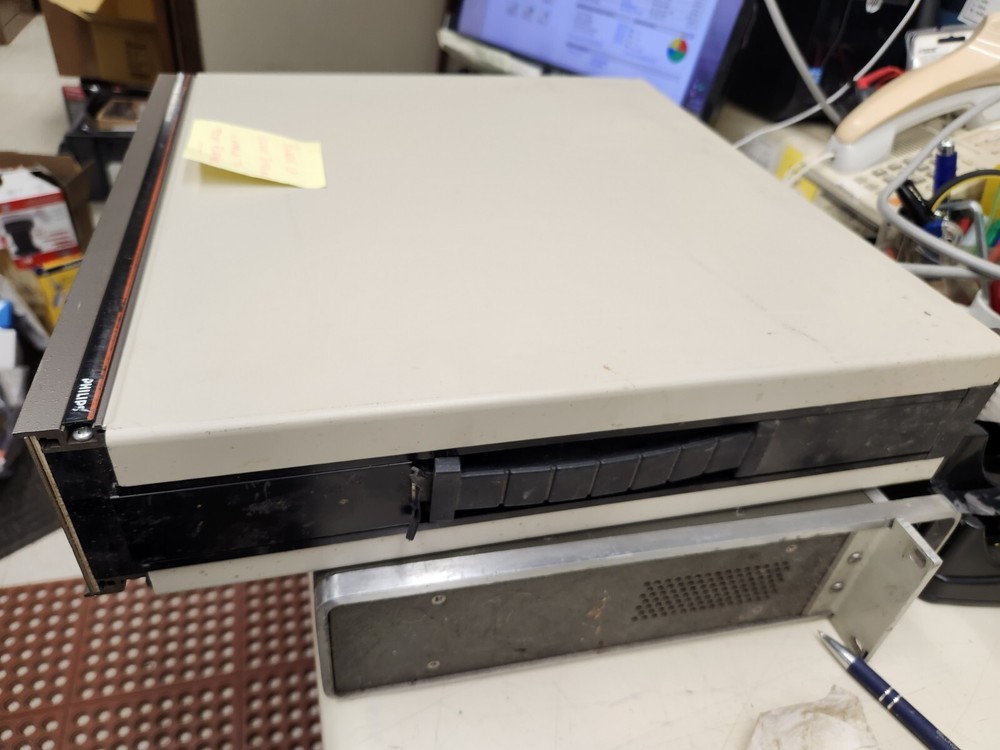 Philips PM6654 Programmable High Resolution Timer/Counter,