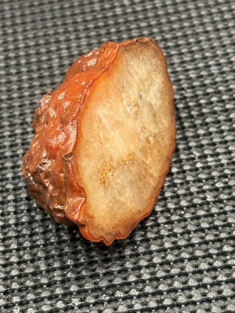 6.3 oz Agate Geode 3 1/4 X 1 7/8 #127