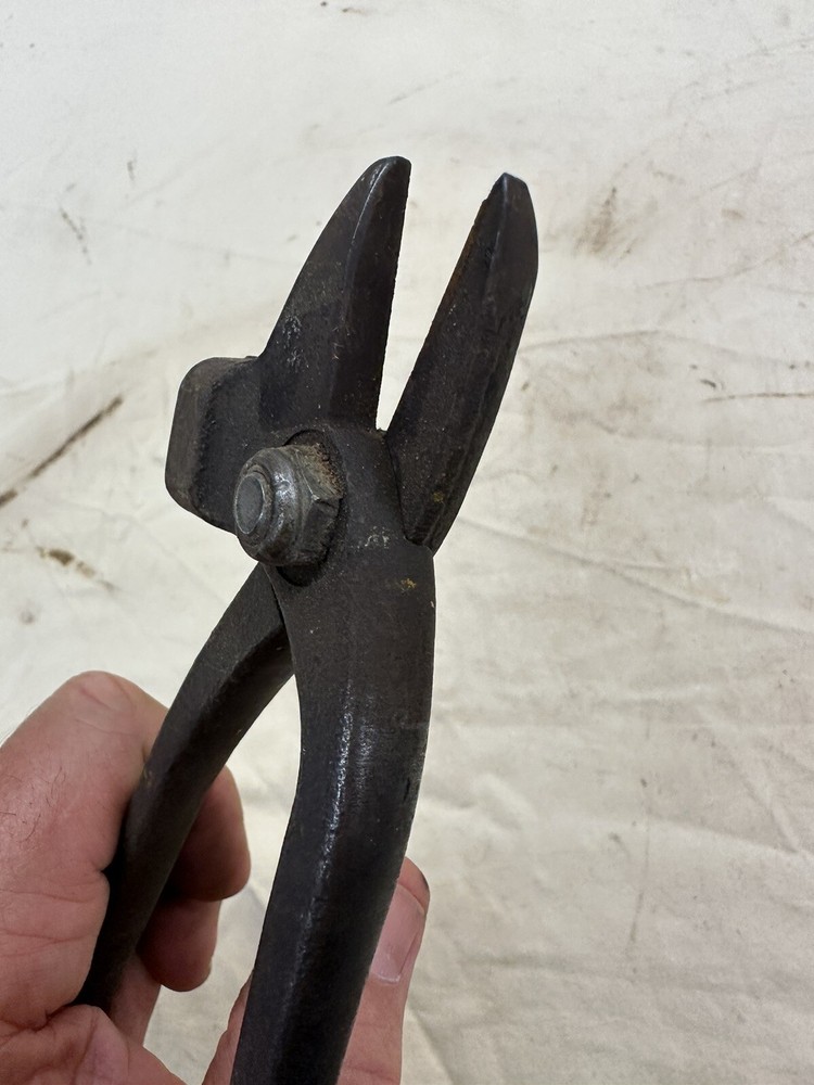 Vintage Iron Tin Snips/Muli-metal Working Tool