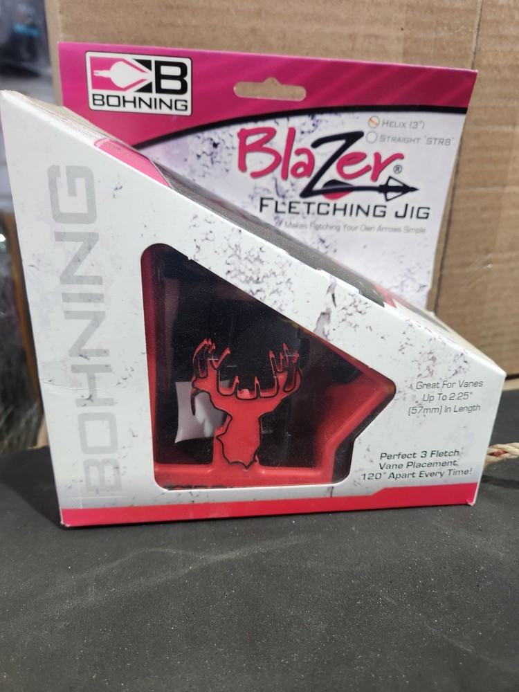 Bohning Blazer STR8 Fletching Jig