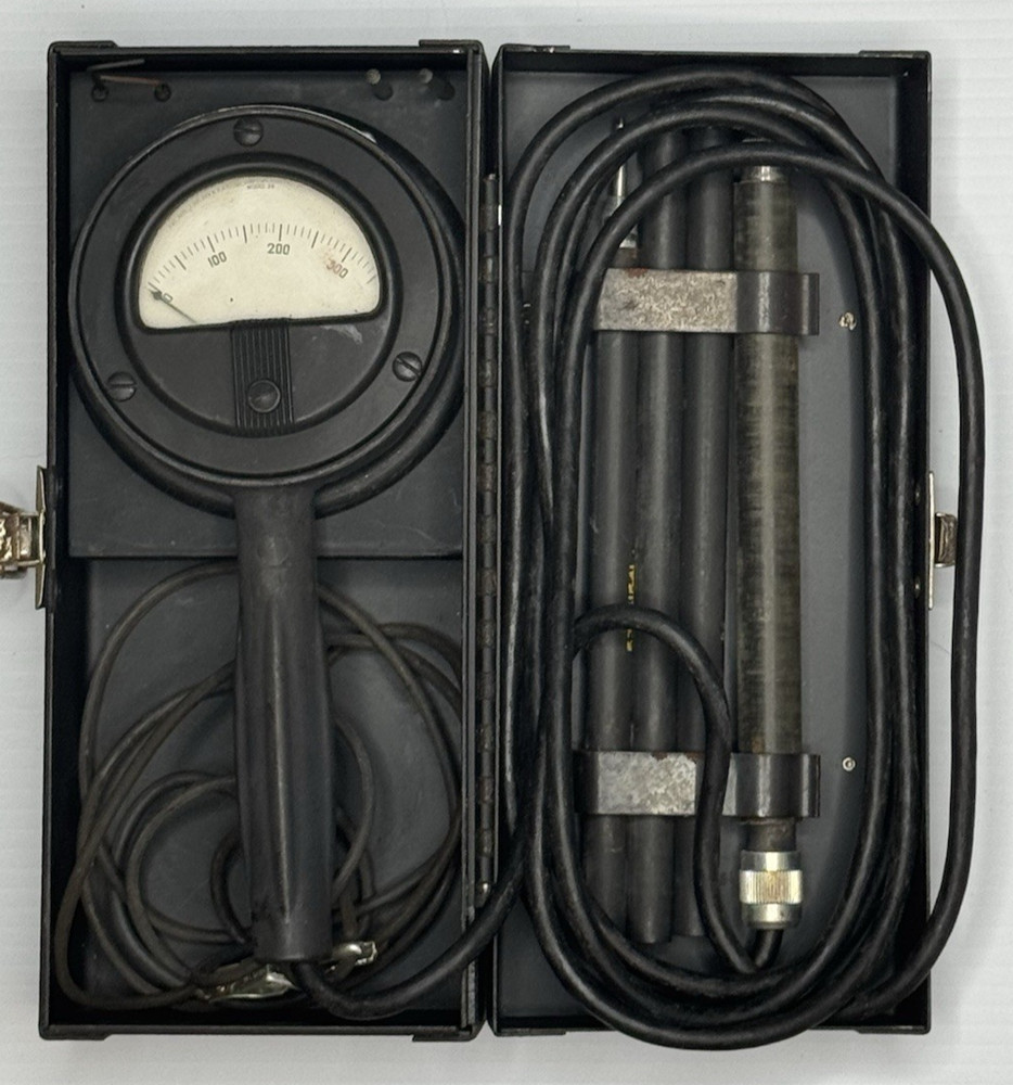 Vintage Aircraft Thermocouple Temperature Indicator Kit NSN 6685-566-5202 Type A