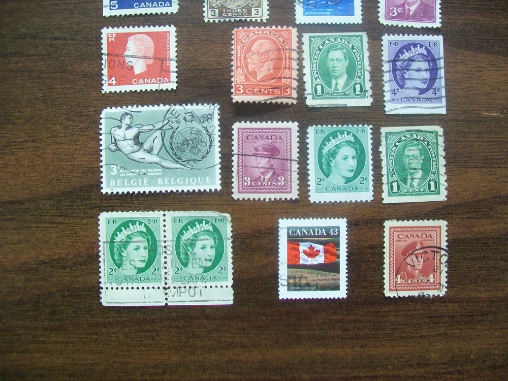 Canada Postage Stamps - Canada - Vintage - 20 Various Stamps (199)