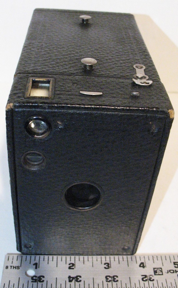 Vintage Kodak No 2A Brownie Box Camera Missing Leather Handle possible Model B