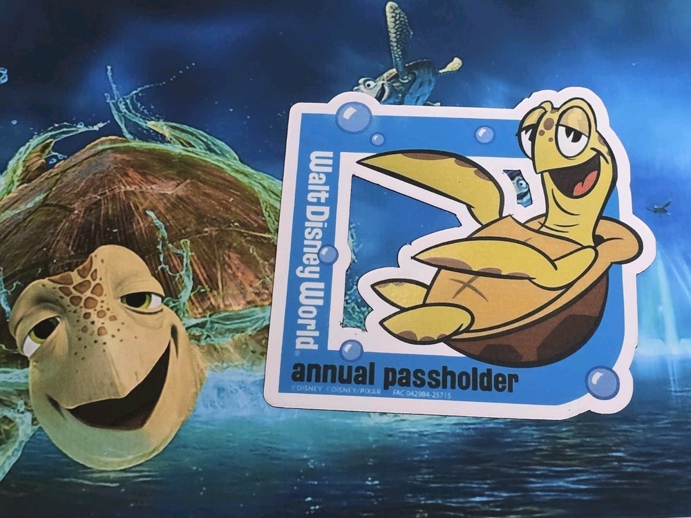 Disney Annual passholder Magnet  Crush ((HOMEMADE))