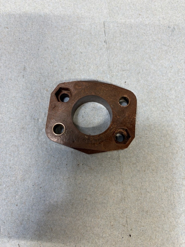 Johnson / Evinrude carburetor insulation block 385633