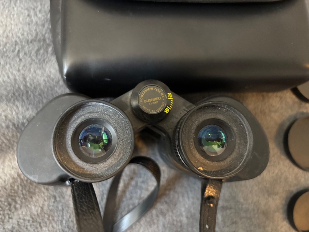 Bushnell 13-7307 Powerview Binoculars w/Case