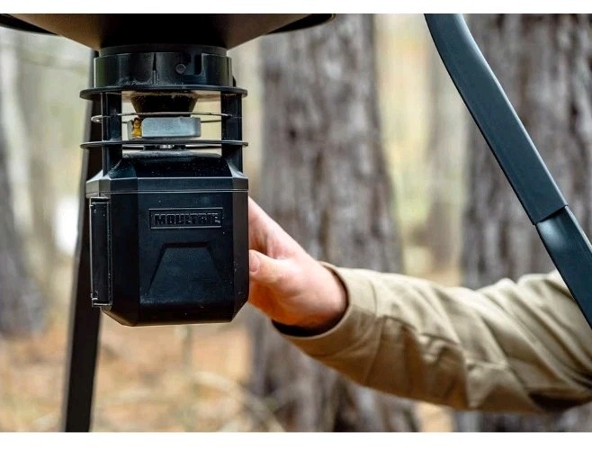 Moultrie Pro Hunter III Deer Feeder Kit Quicklock Adapter Bluetooth Connect