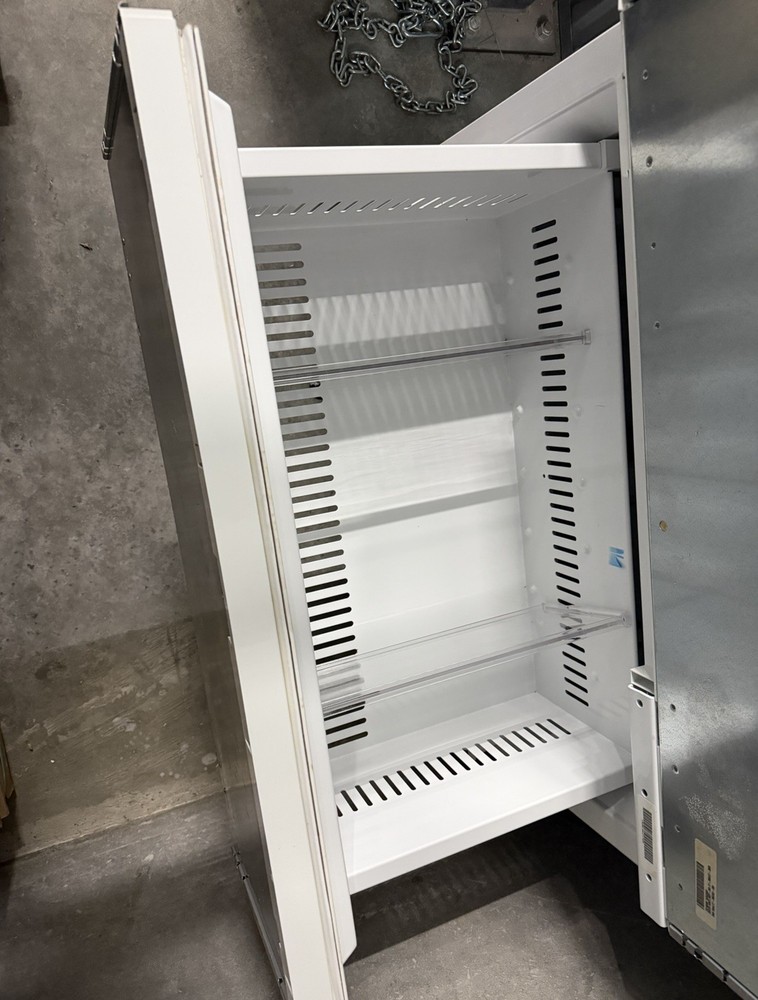 Subzero 36 Panel Ready IT-36 (2017) (With Water Dispenser)