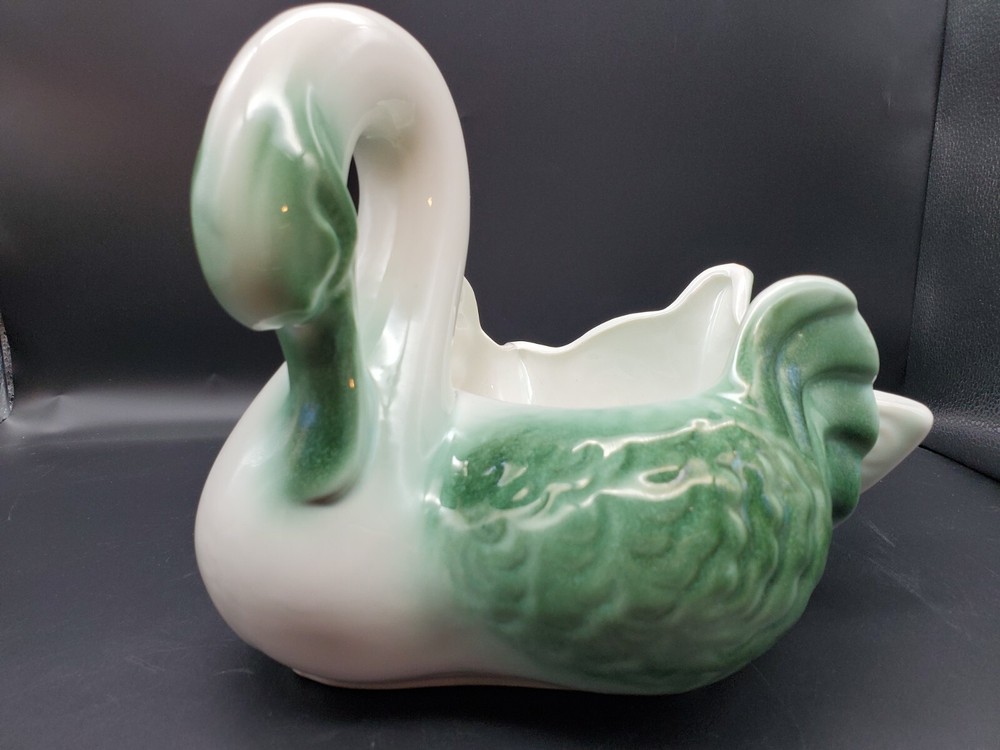 Vintage Hull Coronet Green White Swan