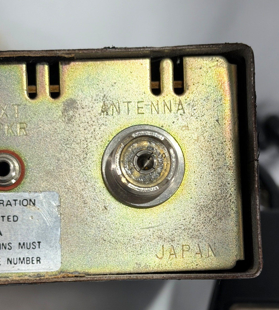 Cobra 29 CB with Mic and assorted cords Untested