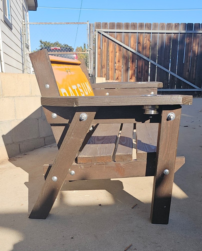 Tailgate Seat