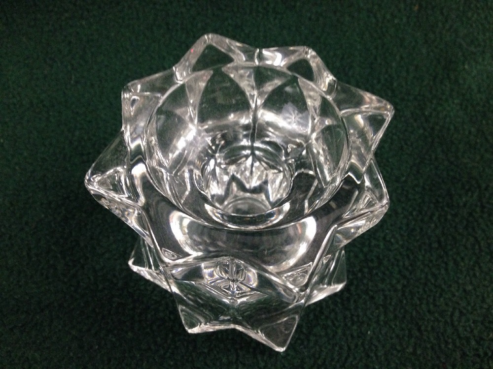 2 Pillar Style Glass Candle Holders 8 Pointed Star