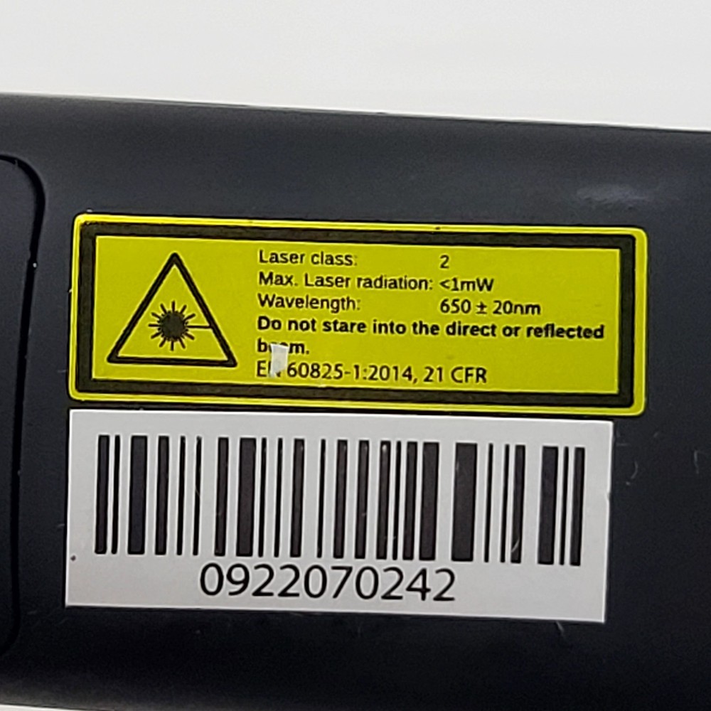 StarTech Wireless Presentation Remote with Red Laser Pointer - 90 ft. (27 m)