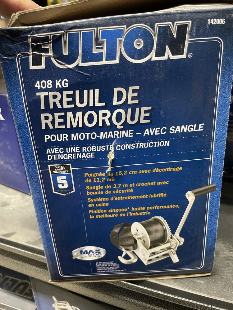 Fulton 900lb PWC/Boat Winch W/strap.