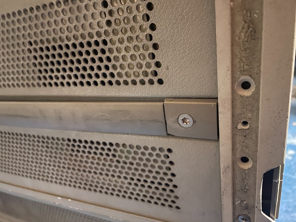 HP / Agilent - 4156A Precision Semiconductor Parameter Analyzer *For Parts*