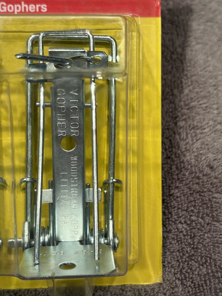 Victor 0611 Easy Set Gopher Trap 2 Pack New