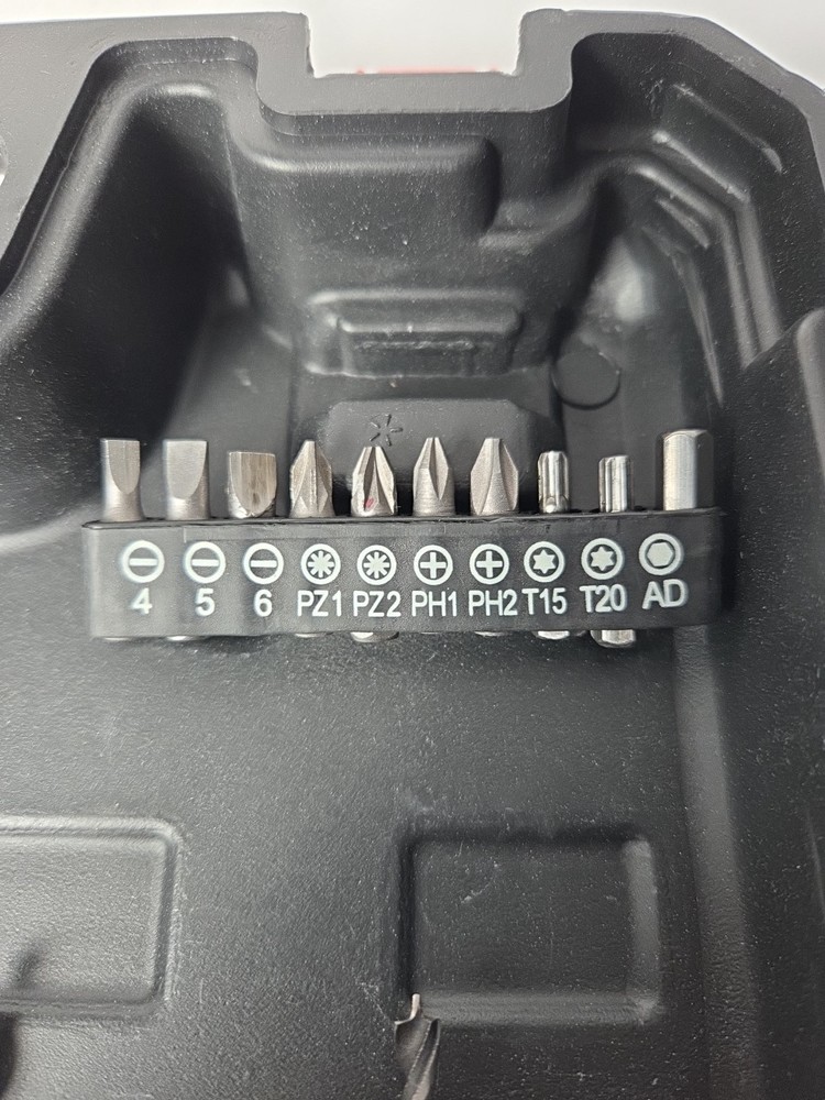 Rechargeable Cordless Impact Drill Screwdriver And Drill Kit - Missing A Bit
