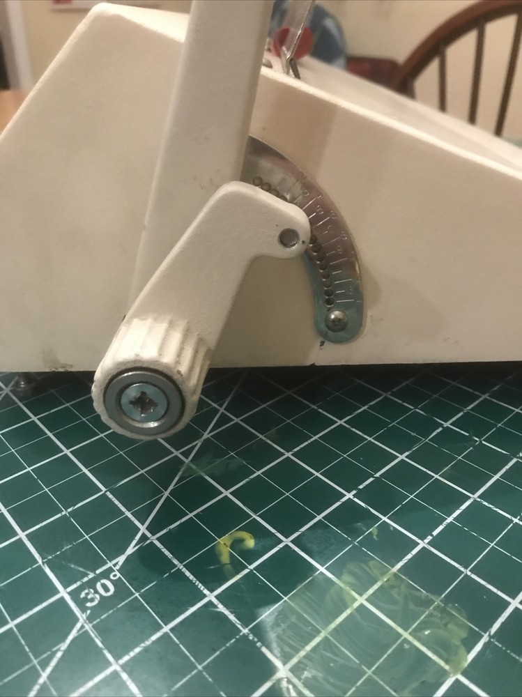 GBC 160B-2 BINDER MACHINE