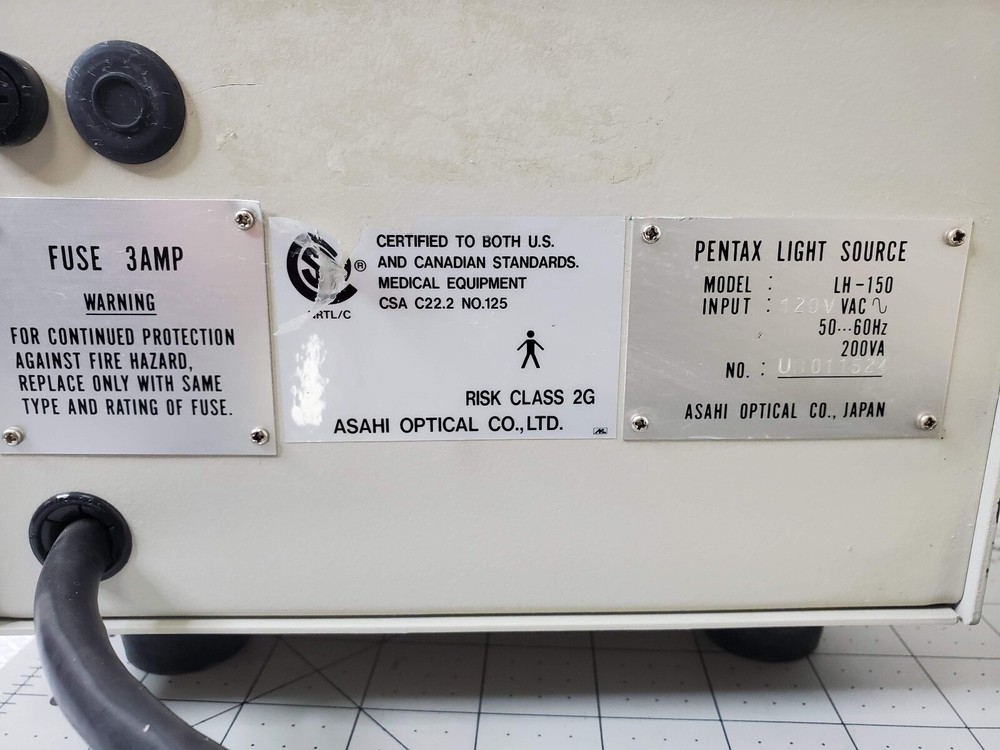 Pentax Lab Light Source LH-150
