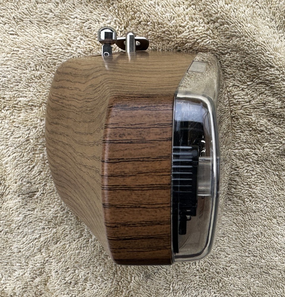 FLEOR LIGHT TEAK METRONOME MODEL X000121KIT