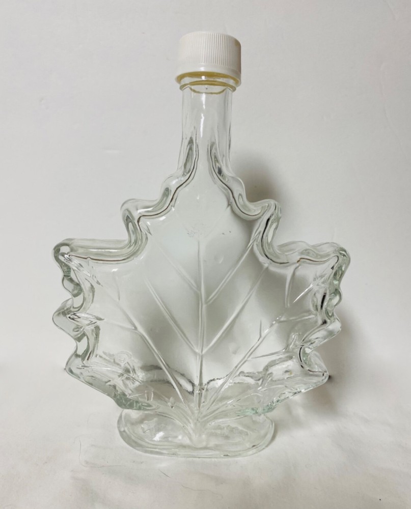 Maple Leaf Shaped Bottle Glass Syrup Empty Bottle with White Lid