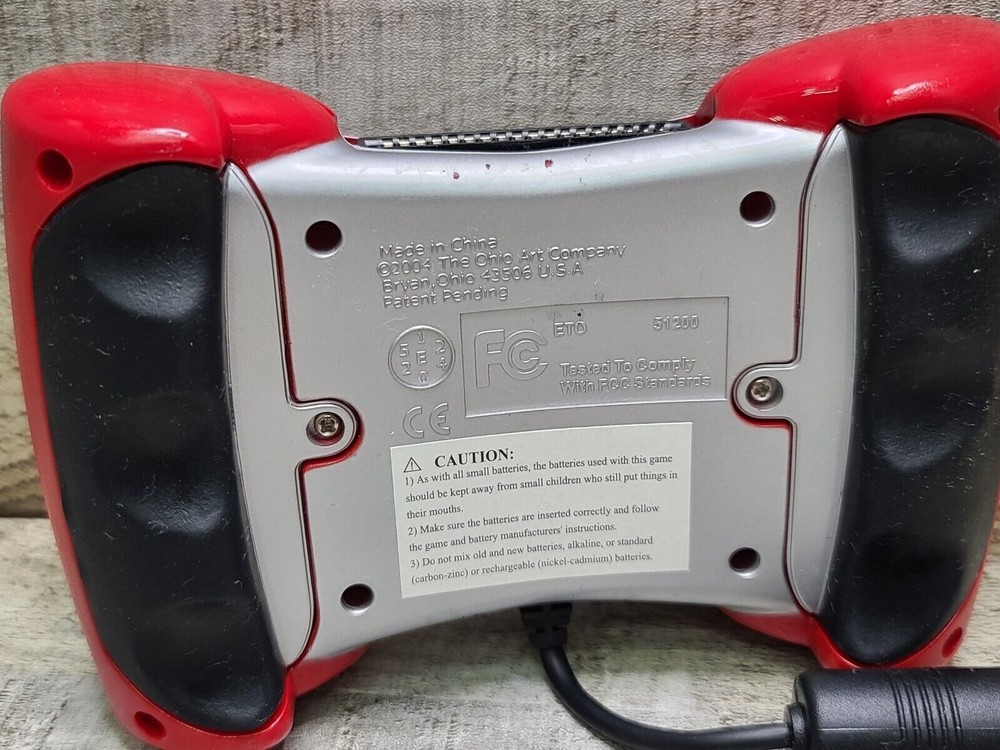 ETO Etch A Sketch Ohio Art Plug & Play 2004 Handheld Video Game