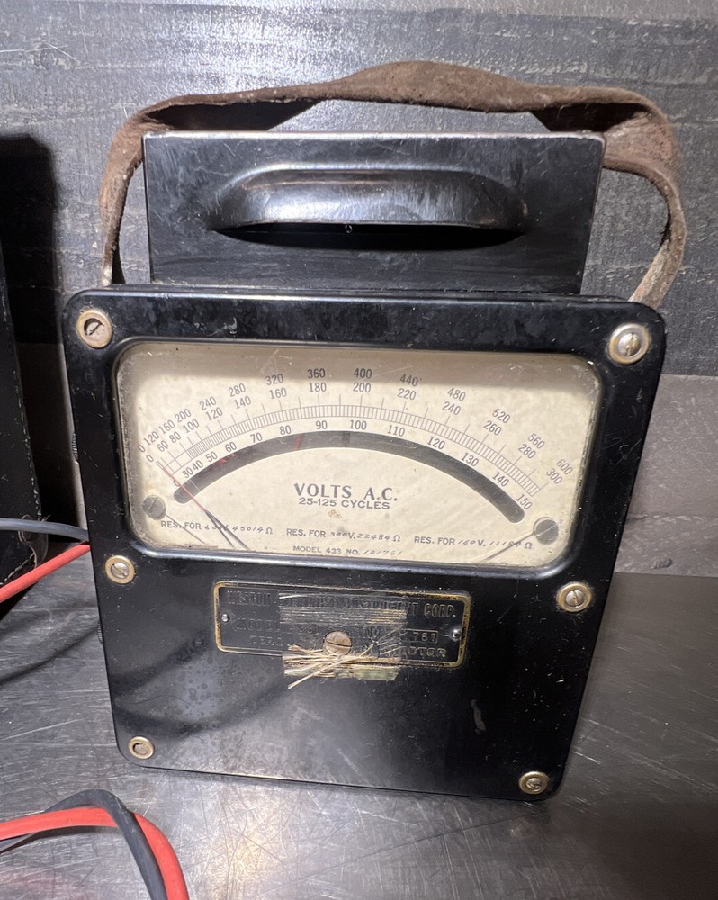 Weston Electrical Instrument Co AC Voltmeter Model 433