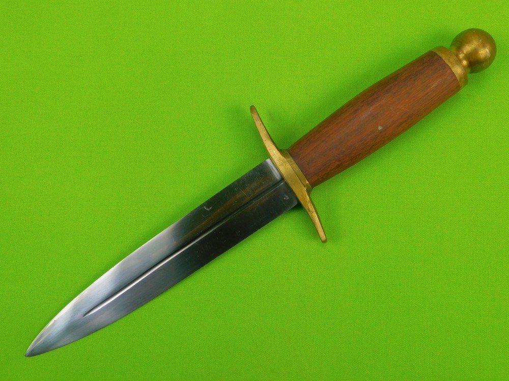 Vintage Windlass Custom Hunting Fighting Knife
