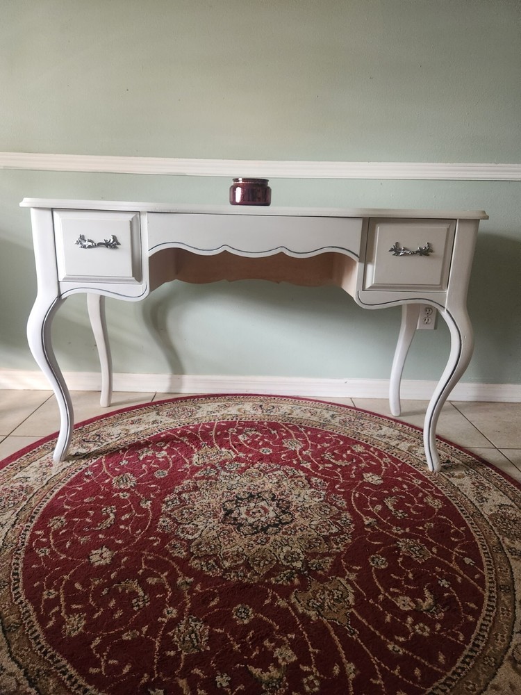 Vintage Desk/vanity